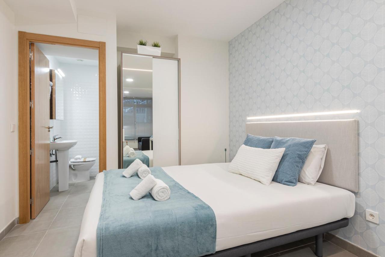 Apa 121 Apartment Madrid Bagian luar foto