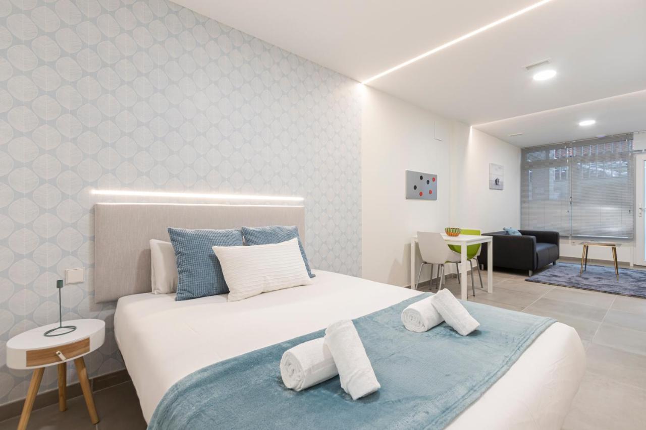Apa 121 Apartment Madrid Bagian luar foto